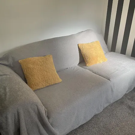 Single Room Near Heathrow Windsor Legoland & Free Parking Onsite Burnham  Esterno foto